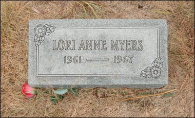 Grave marker of Lori Anne Myers of rural Pawnee Rock. Photo copyright 2008 by Leon Unruh.