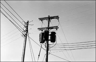 Power lines in Pawnee Rock. Photo copyright 2008 by Leon Unruh.