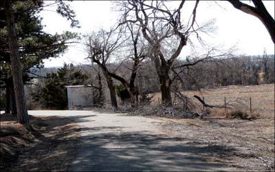 Ice damage at Pawnee Rock State Park, winter 2007-08. Photo copyright by Larry Mix.