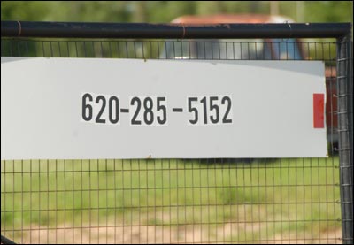 Phone number of someone who is selling trucks in Pawnee Rock. Photo copyright 2009 by Jim Dye.