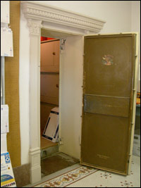 Post office vault. Photo copyright 2006 by Leon Unruh.