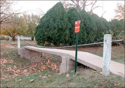 Bridge over the big ditch in Pawnee Rock. Photo copyright 2006 by Leon Unruh.